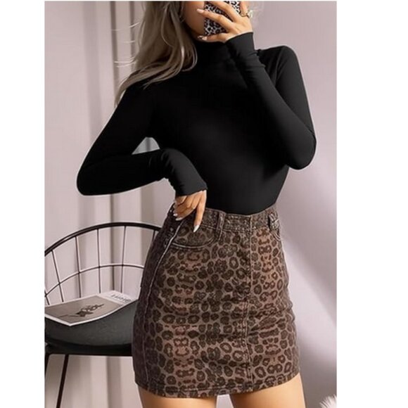 Black Long Sleeve Bodysuit - Picture 2 of 6